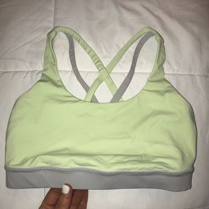 Lululemon sports bra